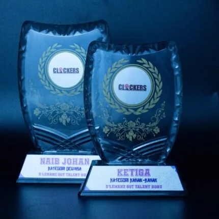 TRANSPARENT TRIUMPH TABLET - acrylic trophy, piala acrylic and plak acrylic GT-i Design Malaysia