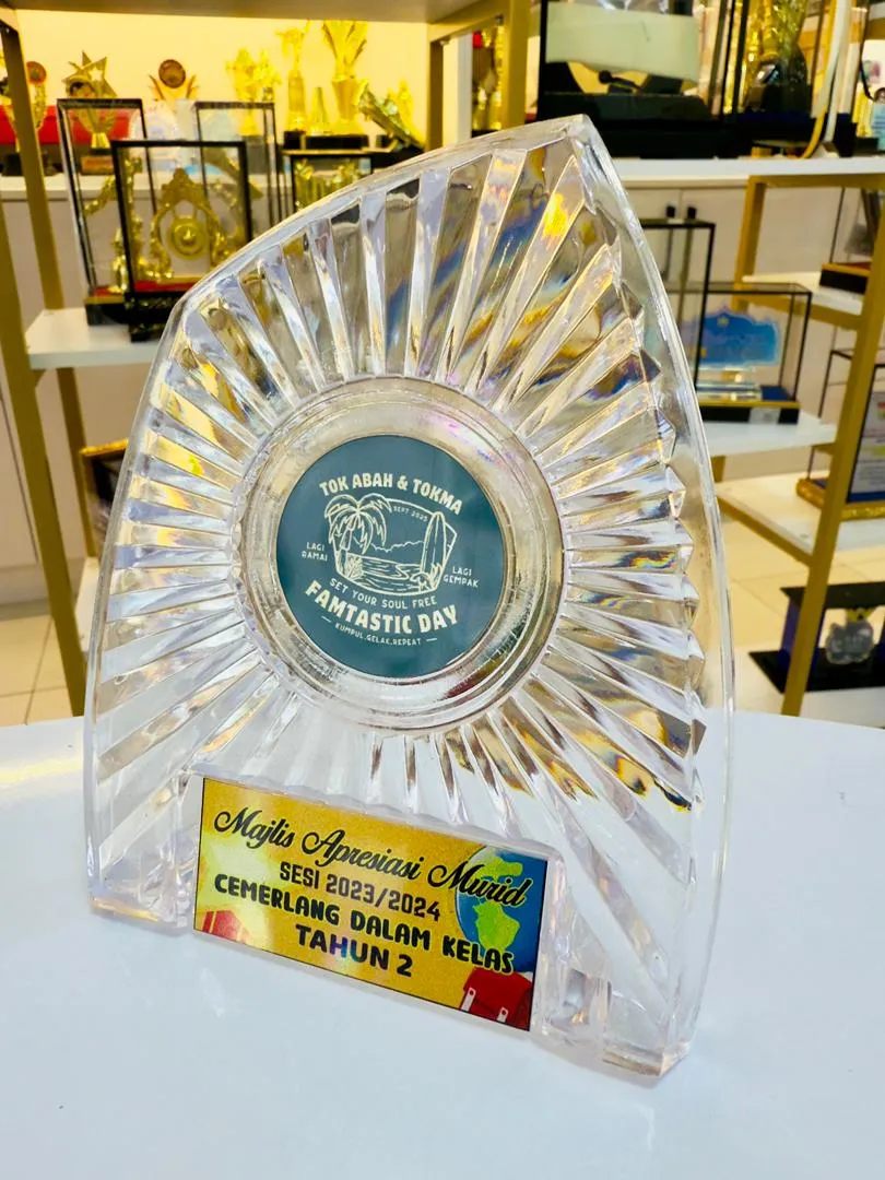 WhatsApp-Image-2025-09-18-at-10.03.07-AM.webp Acrylic Design 6 - acrylic trophy, piala acrylic and plak acrylic GT-i Design Malaysia