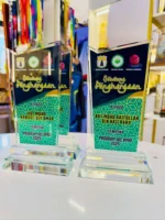 Acrylic Awards Design 1 Size A (10MM THICKNESS) - Image 4