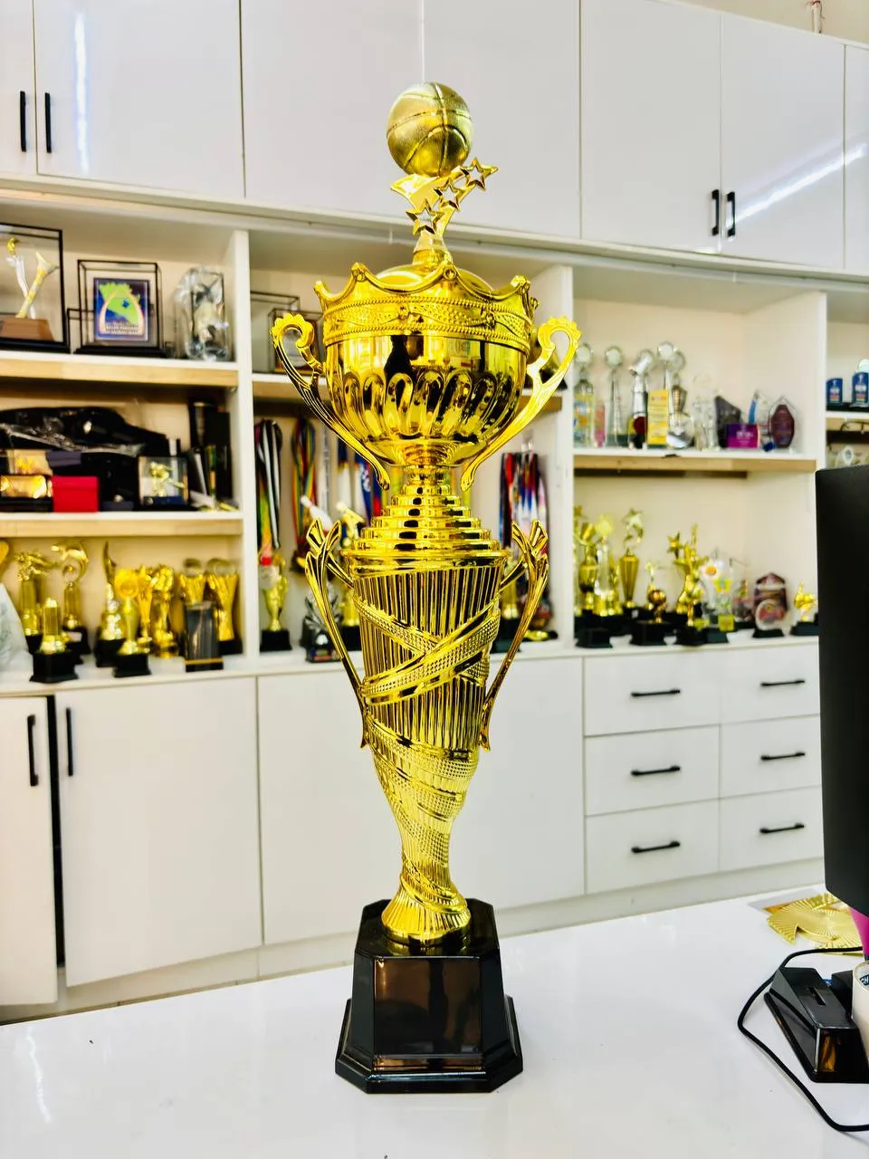 6057730537407234313.webp BASKETBALL L2RC03 - custom trophy, piala and trofi GT-i Design Malaysia