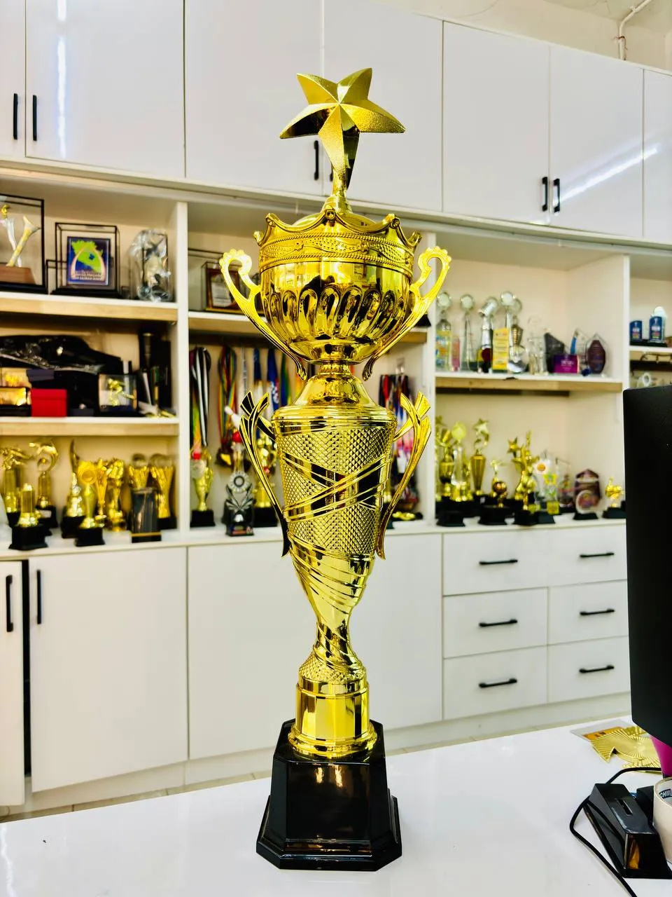 6057730537407234346-1.webp AWARD STAR 5 CORNER L2RC02 - custom trophy, piala and trofi GT-i Design Malaysia