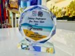 Budget Crystal Plaque 3 (With Box) - custom plaque, plak and crystal award GT-i Design Malaysia