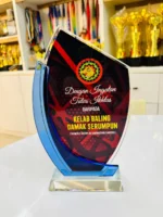 Exclusive Crystal Plaque 2 (With Box) - custom plaque by GT-i Design Malaysia