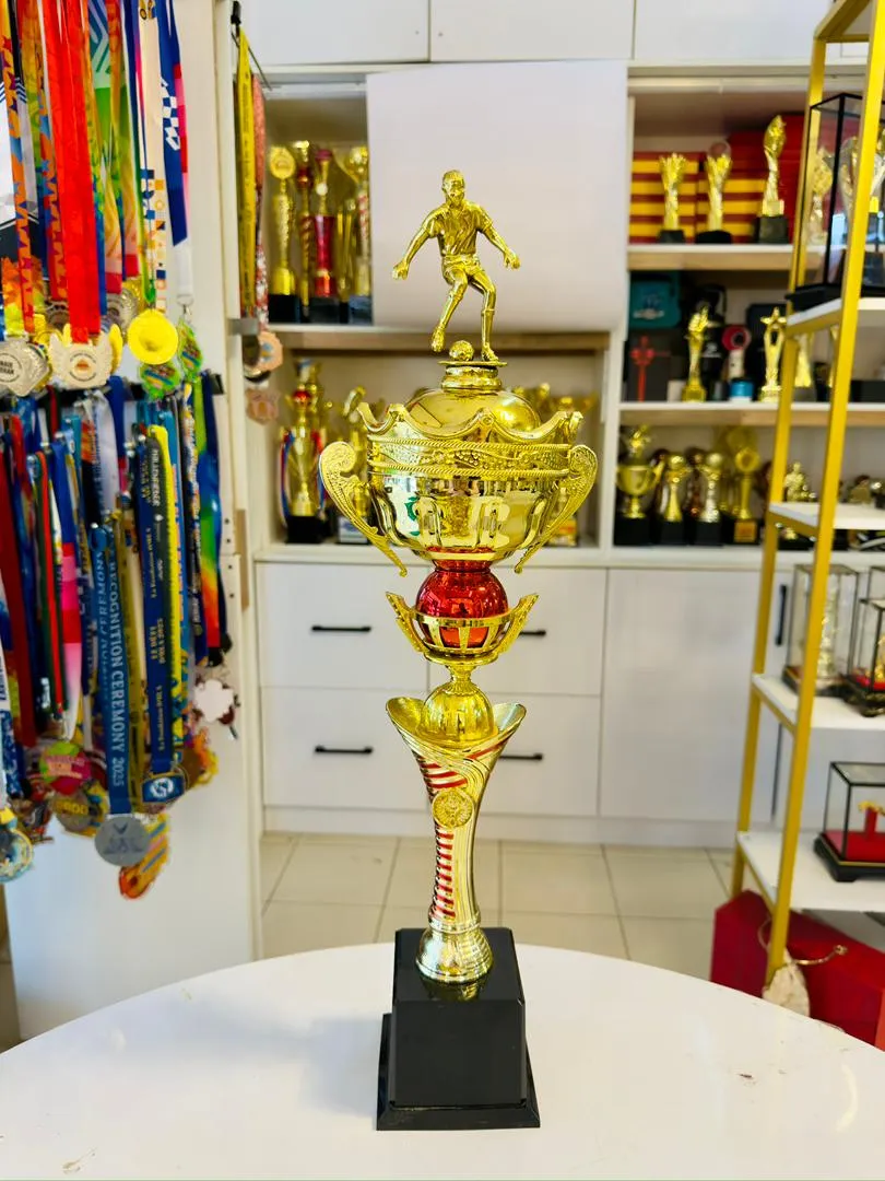 WhatsApp-Image-2025-10-08-at-9.40.05-PM.webp FOOTBALL / FUTSAL FIGURE L2RC04 CROWN - football, futsal and bola sepak trophy GT-i Design Malaysia