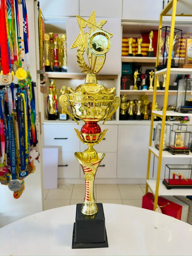 WhatsApp-Image-2025-10-08-at-9.40.11-PM-1.webp AWARD 36 L2RC04 CROWN - custom trophy, piala and trofi GT-i Design Malaysia