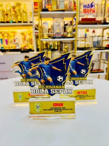 Ready Stock Acrylic with Custom Plate for Sports Tournament
