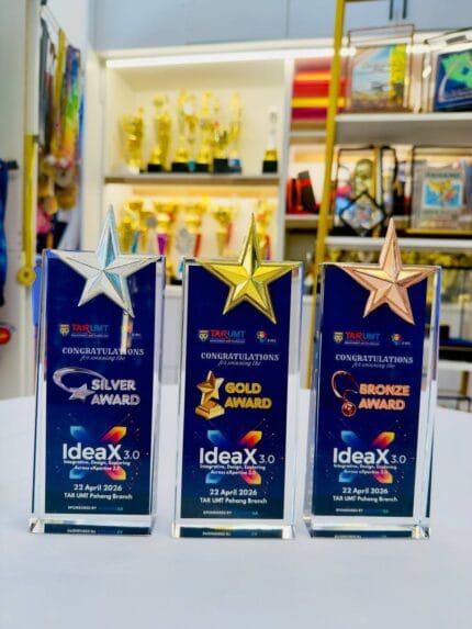 Budget Crystal Plaque 11 with Gold, Silver and Bronze metal stars