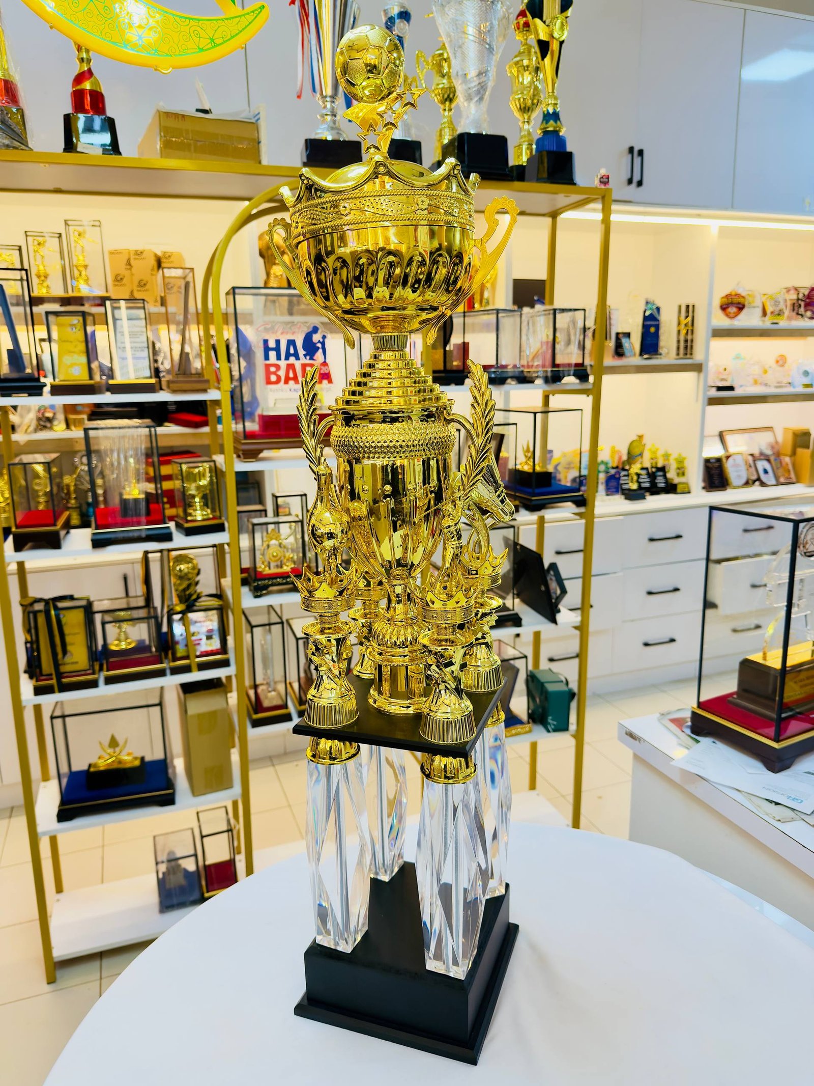 6327582654013838302 2 TIER 4 LEGS CUP TROPHY 7 - Image 1