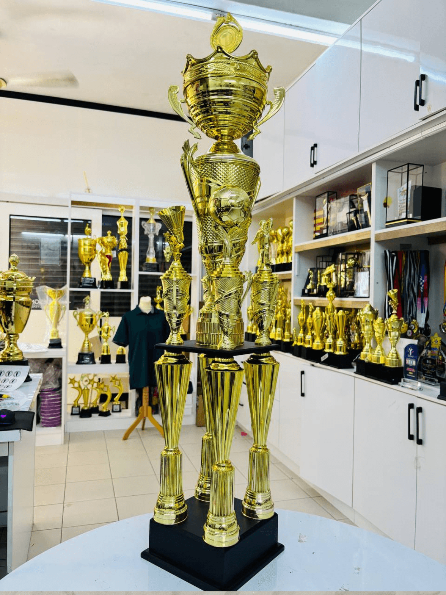 2 TIER 4 LEGS CUP TROPHY 4 - 105cm Champion Trophy 2 Tier 4 Legs Cup Trophy 4 with metal bowl and dark wood base