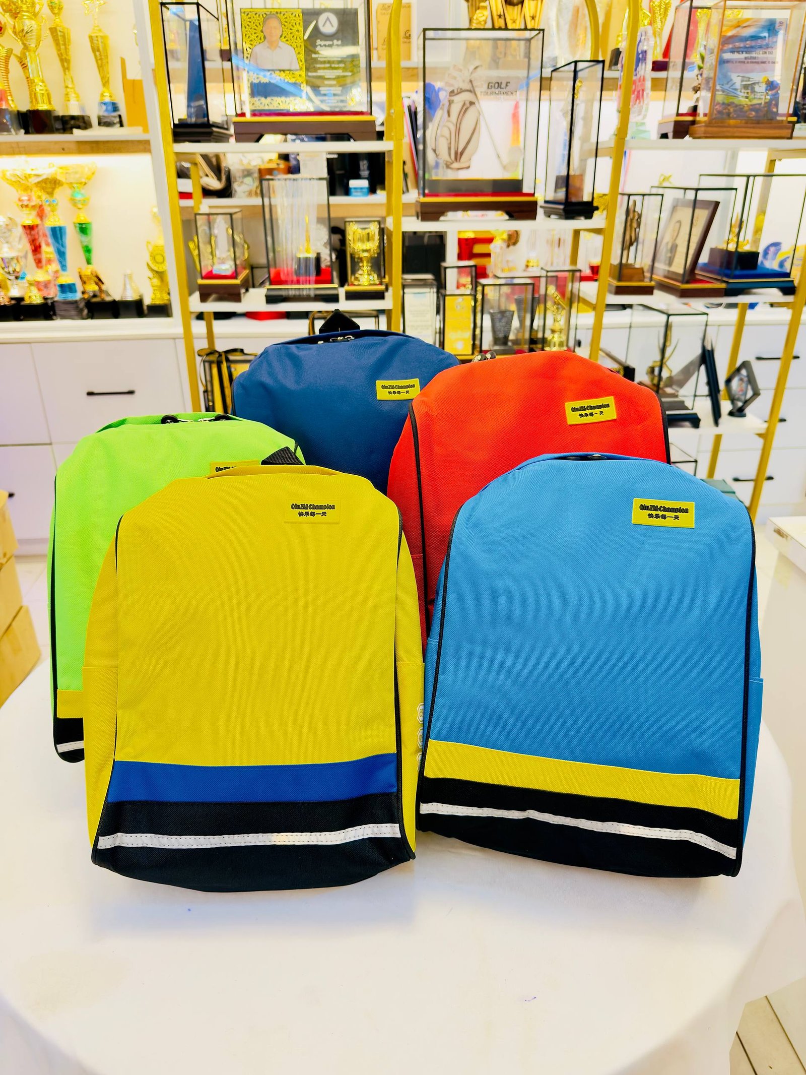 Bag Tadika Standard Plus Custom Printing designs B1 to B5 Bag Tadika Standard Plus Custom Printing dalam pilihan design B1 hingga B5